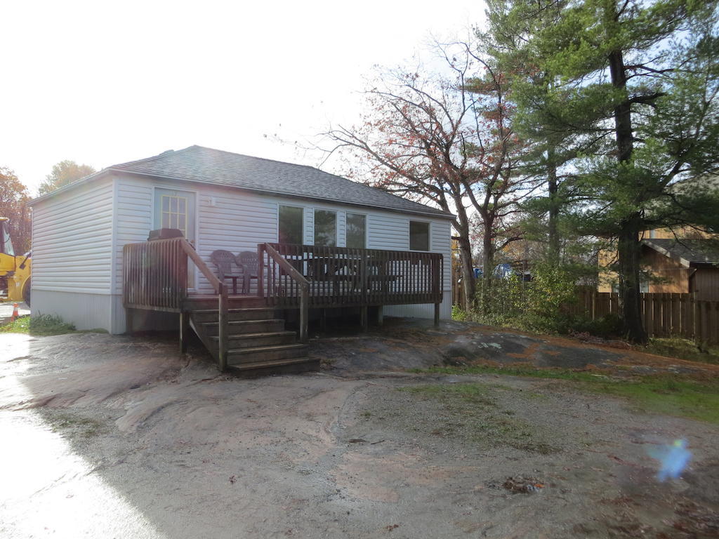 Halls Cottages Honey Harbor Pokoj fotografie